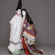 坂東玉三郎扮する六条御息所と市川染五郎扮する光源氏が並ぶ…「源氏物語」ビジュアル