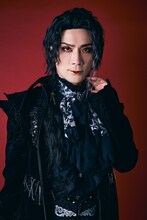 鵜飼主水扮するヴィンツェル。