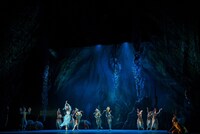 「K-BALLET TOKYO Autumn Tour 2024『マーメイド』」東京公演より。(c)Yoshitomo Okuda