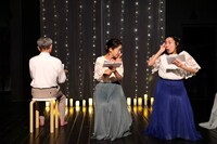 青☆組「青色文庫 -其五、夜長月の童話集-」より。（撮影：伊藤華織）