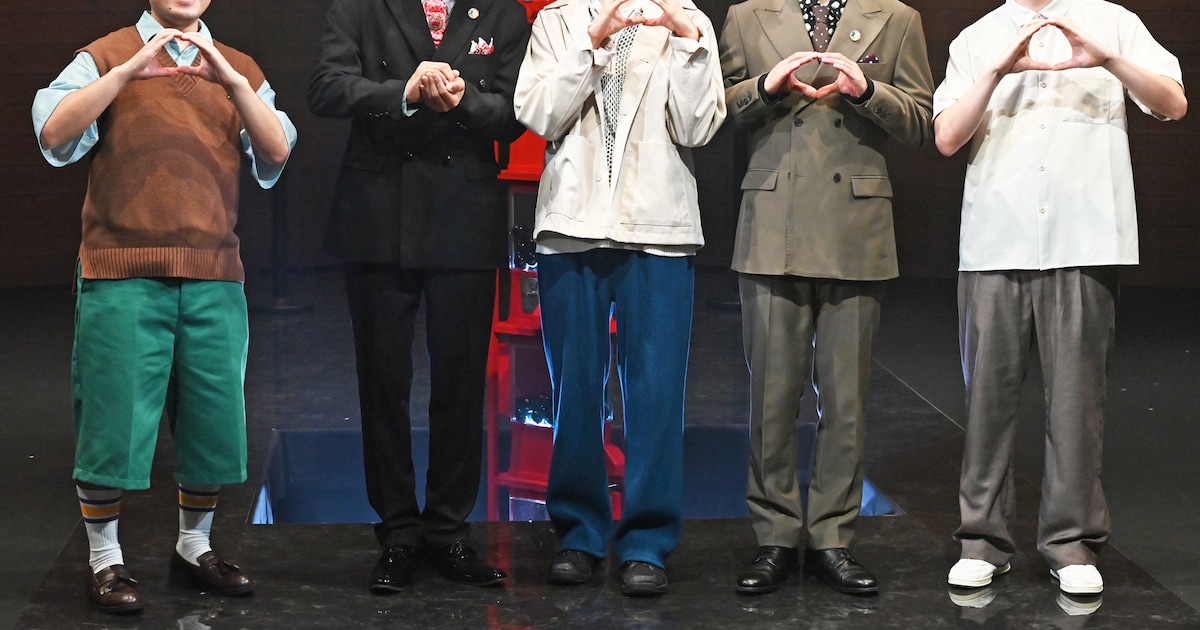 【公演 / 会見レポート】開けてみないとわからない“ガチャ”　新原泰佑ら出演、池田亮の新作「球体の球体」本日開幕（舞台写真あり）