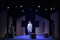 「劇壇ガルバ『ミネムラさん』」より。（撮影：加藤孝）