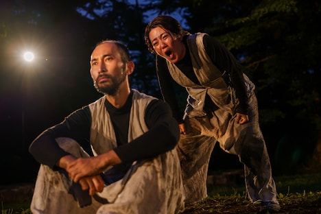 世界劇団「the replication-toyooka edition-」より。（撮影：田所正臣）