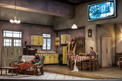 タニノクロウ作・演出「Maître Obscur」がフランスで開幕