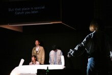 円盤に乗る派「仮想的な失調」より。（撮影：濱田晋）