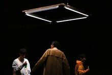 円盤に乗る派「仮想的な失調」より。（撮影：濱田晋）