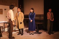 カレーカレーグループ 番外公演「ワーニャ伯父さん」より。（撮影：本庄陸人）