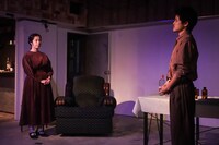 カレーカレーグループ 番外公演「ワーニャ伯父さん」より。（撮影：本庄陸人）