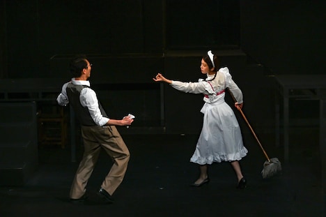 MODE「さようなら、シュルツ先生」2023年公演より。（撮影：益永葉）