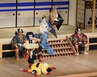 「御摂勧進帳」より。(c)松竹株式会社