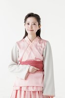 アロ役の岩田陽葵。