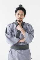 アンジ役の富田翔。