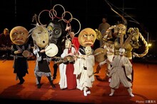 SPAC「イナバとナバホの白兎」より。（撮影：日置真光）