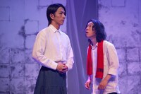 スタジオライフ「ヴェローナの二紳士」より。（撮影：保坂萌）