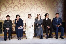 令和6年能登半島地震復興祈念公演「まつとおね」の記者発表より。左から近藤由紀子プロデューサー、小松江里子、蓮佛美沙子、吉岡里帆、中村歌昇、茶谷義隆市長。