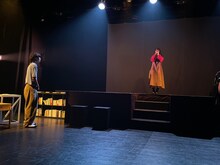 「老若男女未来学園 第3回本公演（エクストリームポジティブ）『アワ・マクベス』」より。(c)老若男女未来学園