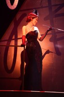 ミュージカル「9 to 5」より。