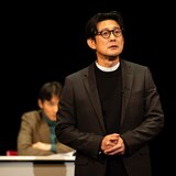 リーディングシアター「GOTT 神」より、浅野雅博。（撮影：引地信彦）