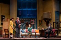 「裸足で散歩」より。（撮影：岡千里）