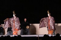 「大阪城西の丸薪能2024」より。