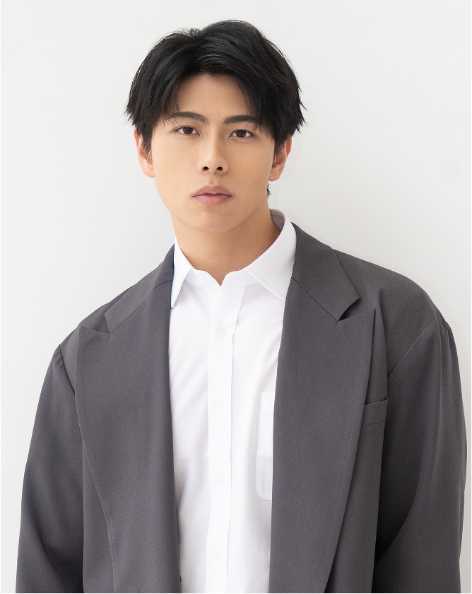 桜庭大翔、プロレスデビュー決定！「日本のロック様を目指させていただきます」