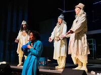 「セツアンの善人」より。（撮影：細野晋司）