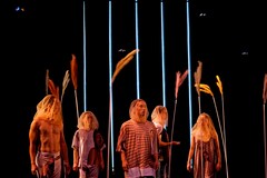 “異分野同士だからこそ”の景色広がる、KAAT×山田うん×池上高志「まだここ通ってない」開幕