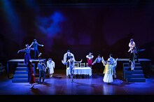 MODE「さようなら、シュルツ先生」より。（撮影：益永葉）