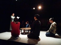 D地区本公演「おかえり未来の子」大阪公演の様子。