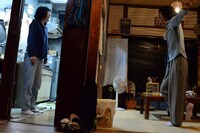 中野坂上デーモンズ「かみ」より。（撮影：星ヒナコ）