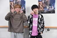 ミュージカル「NO.6」稽古場取材会より、左から今牧輝琉、古田一紀。