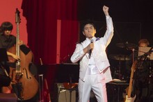 「LE VELVETS CONCERT TOUR 2024 VIVERE～彩りの未来へ～」より。