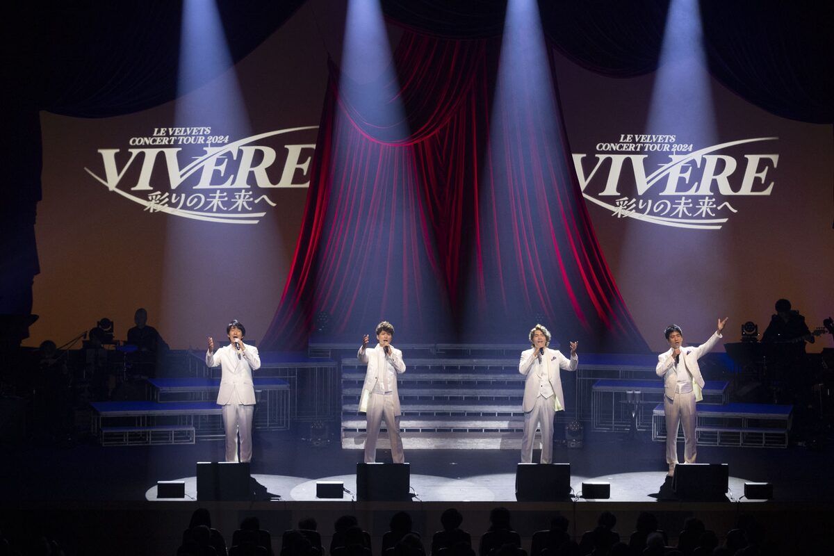 LE VELVETS CONCERT TOUR 2024 VIVERE～彩りの未来へ～」より。 [画像 
