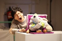 明日のアー本公演 vol.10「整理と整頓と」より。（撮影：明田川志保）