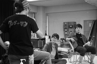 劇団チョコレートケーキ「つきかげ」稽古場の様子。