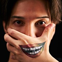 廣瀬友祐「ニセモノ」ジャケット