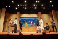 舞台「のうぜい合戦」より。