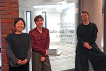 「AiRK Research Project vol.2 山田悠 + サム・ワイルド 2人展『Walls ans Frogs -境界線に見るあわい-』」より、左から山田悠、サム・ワイルド、森山未來。