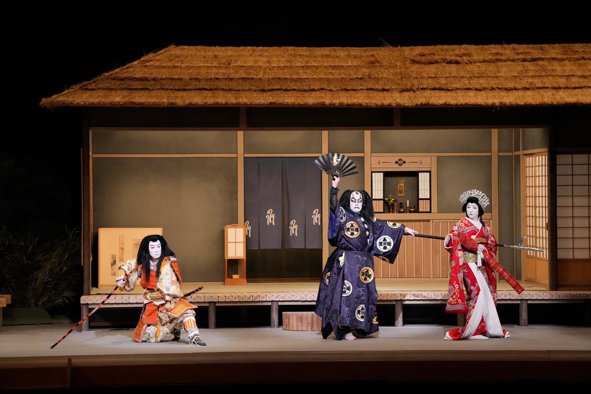 明治座 S席ペアチケット 11/13（水）夜 十一月花形歌舞伎