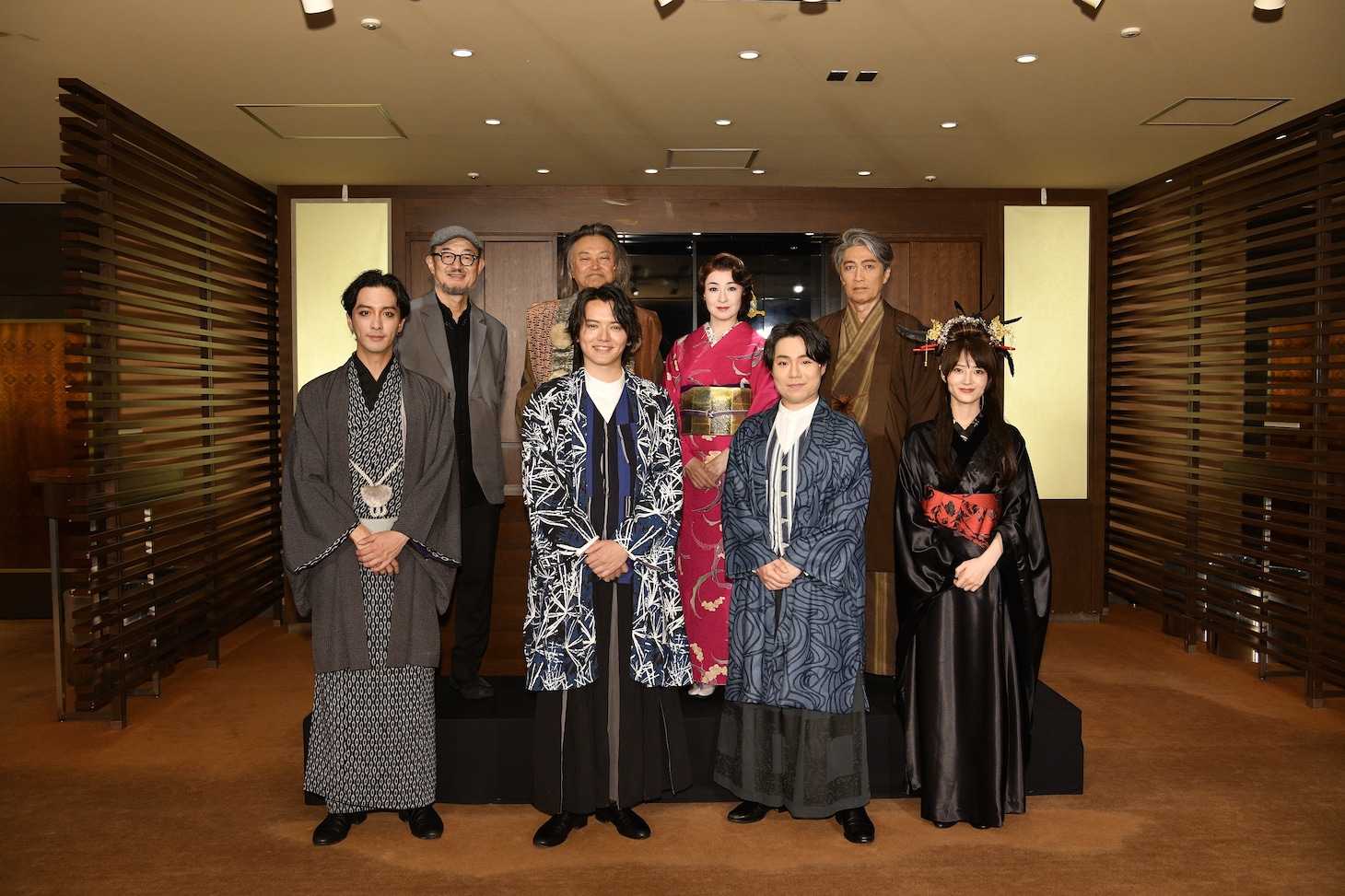 舞台「有頂天家族」出演者
