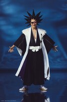 岡本悠紀扮する更木剣八。