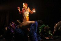 壱劇屋本公演 大阪東京ツアー「トモダチガーデン」より。（撮影：河西沙織）