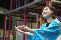 「天保十二年のシェイクスピア」稽古より、唯月ふうか演じるおさち。