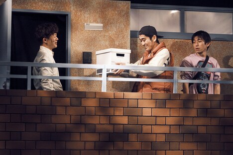 ゴジゲン 第19回公演「雲のふち」より。（撮影：関信行）