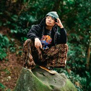 MONSTROUSA2024年秋冬コレクションのルック。