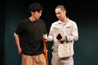 劇団ノックステージ 第7回公演「8人の往来」より。