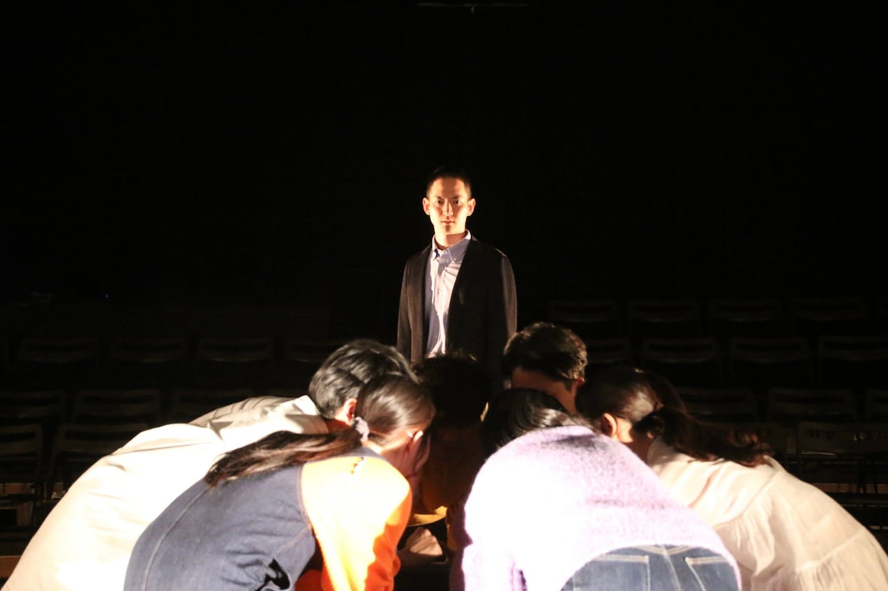 うわさを巡る“盛りだくさん”の自信作、劇団5454「ねもはも」札幌でスタート