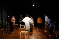 劇団5454「ねもはも」より。