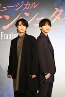 ミュージカル「フランケンシュタイン」製作発表記者会見より、左から小林亮太、島太星。
