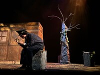 突劇金魚プロデュースGold Fish Theatre6「墓場のオサムと機嫌のいい幽霊2」より。